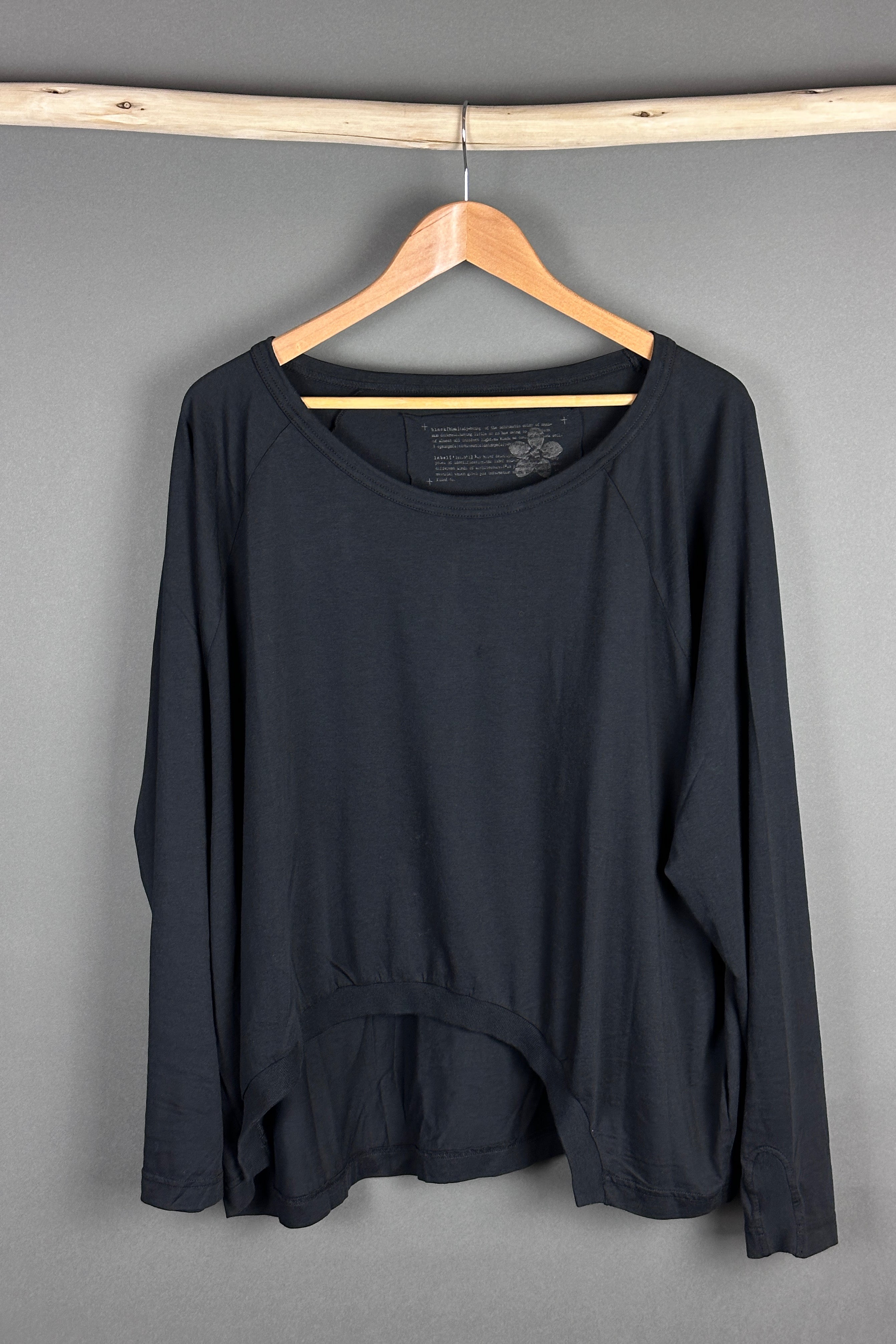 Studio Runholz Tee in black 0503