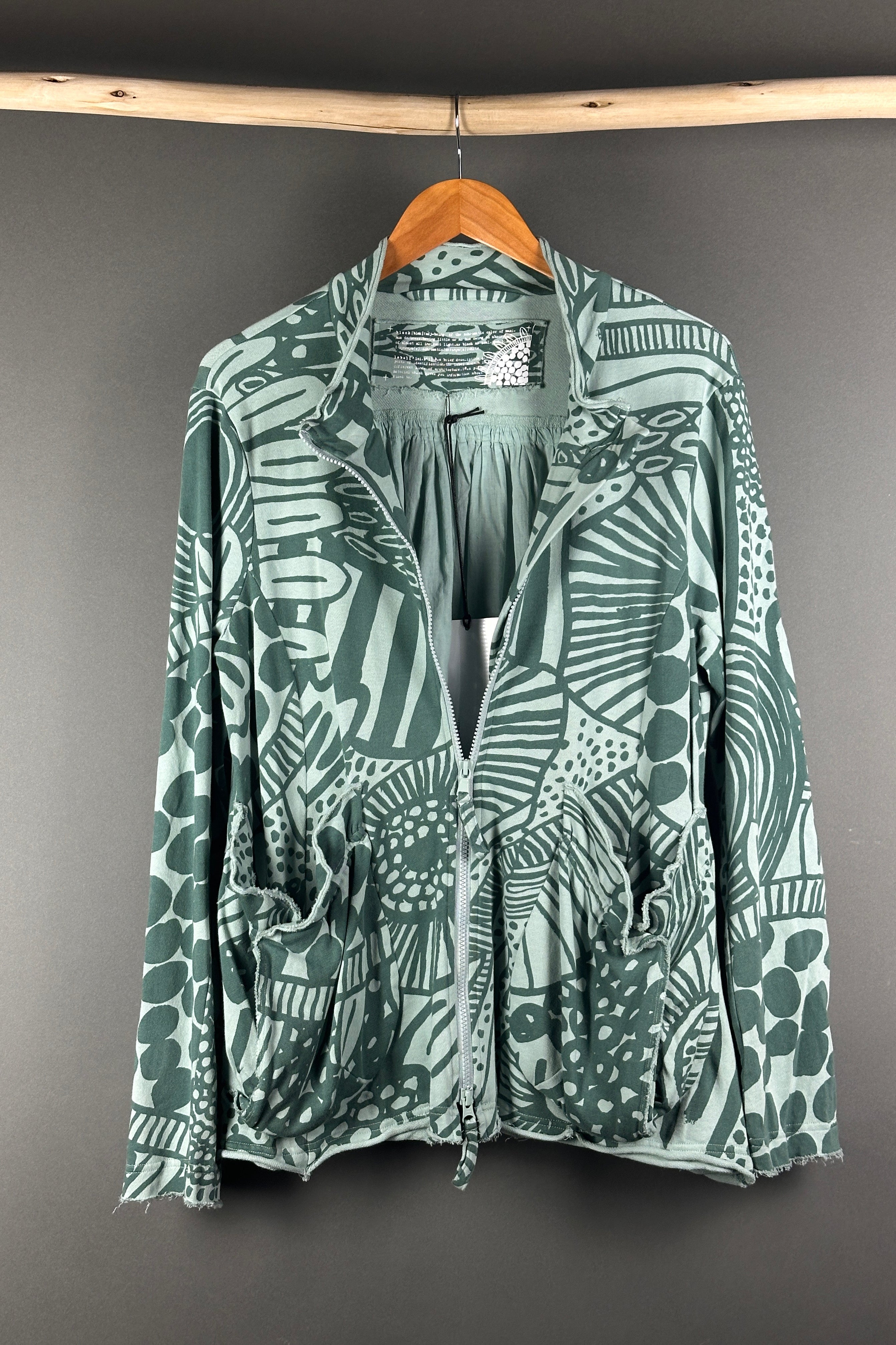 Black Label Jacket in grass print