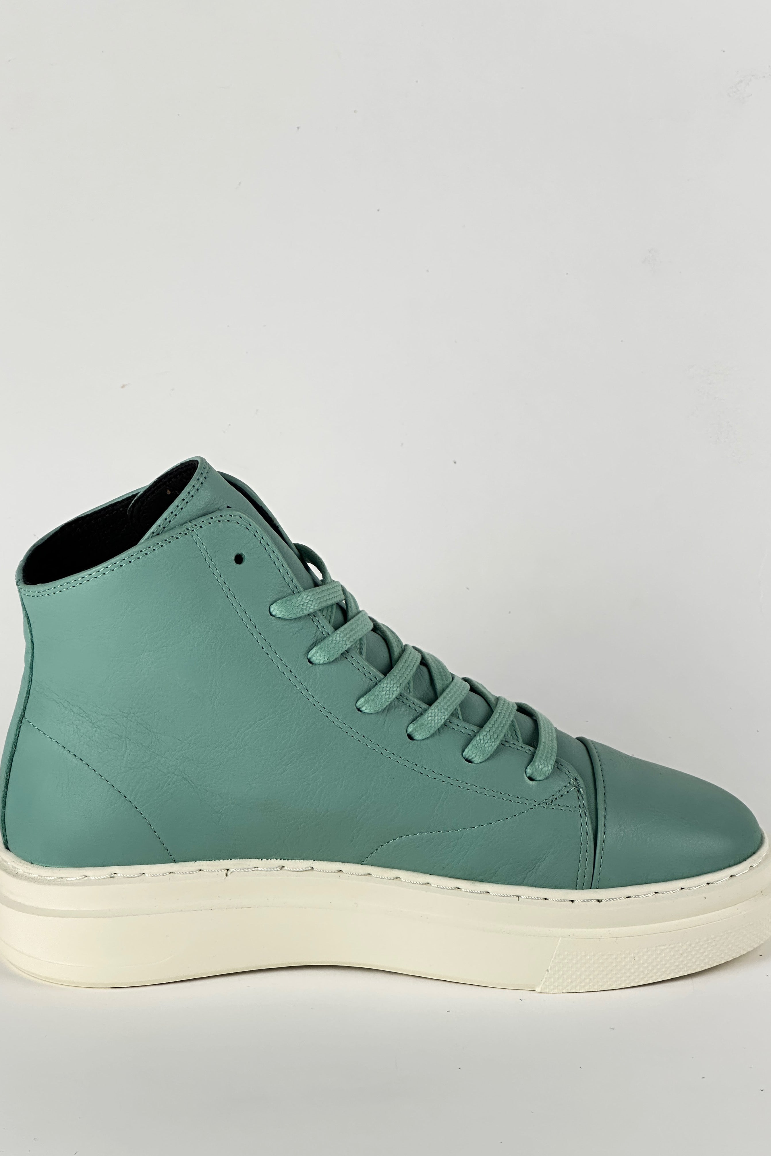 Black Label leather Sneakers in Aqua 3985222 470