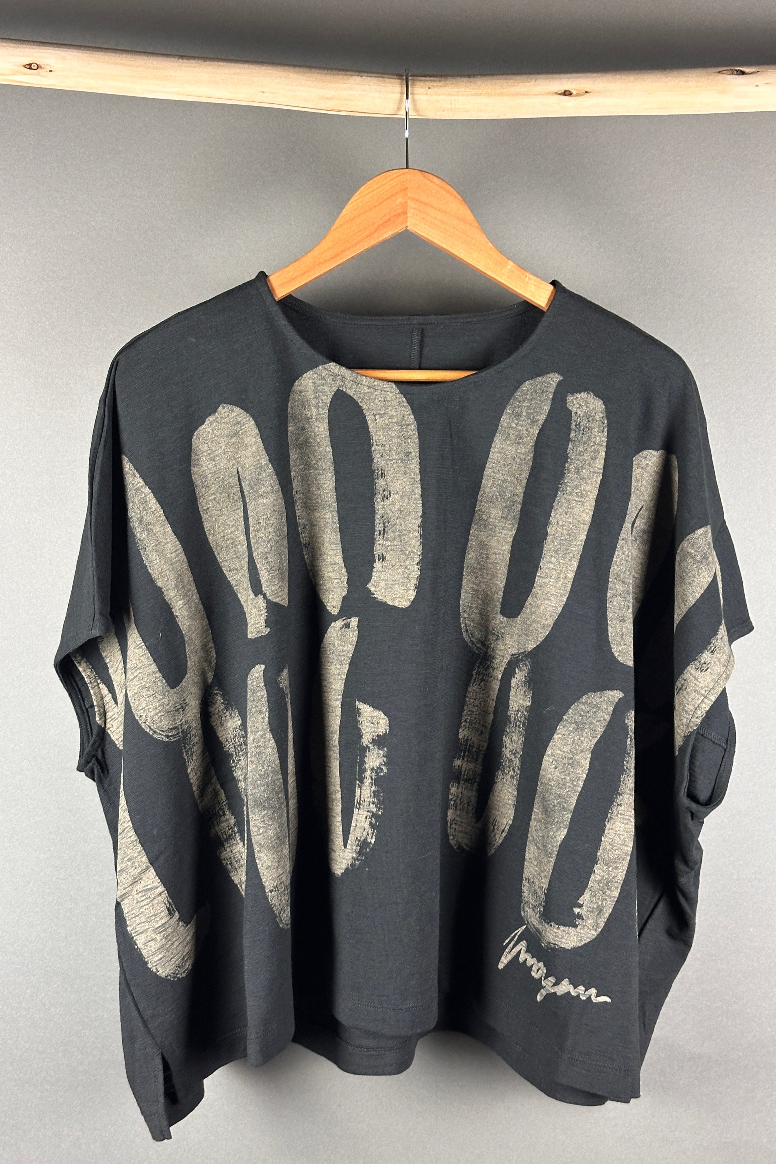 Moyuru crop top in black