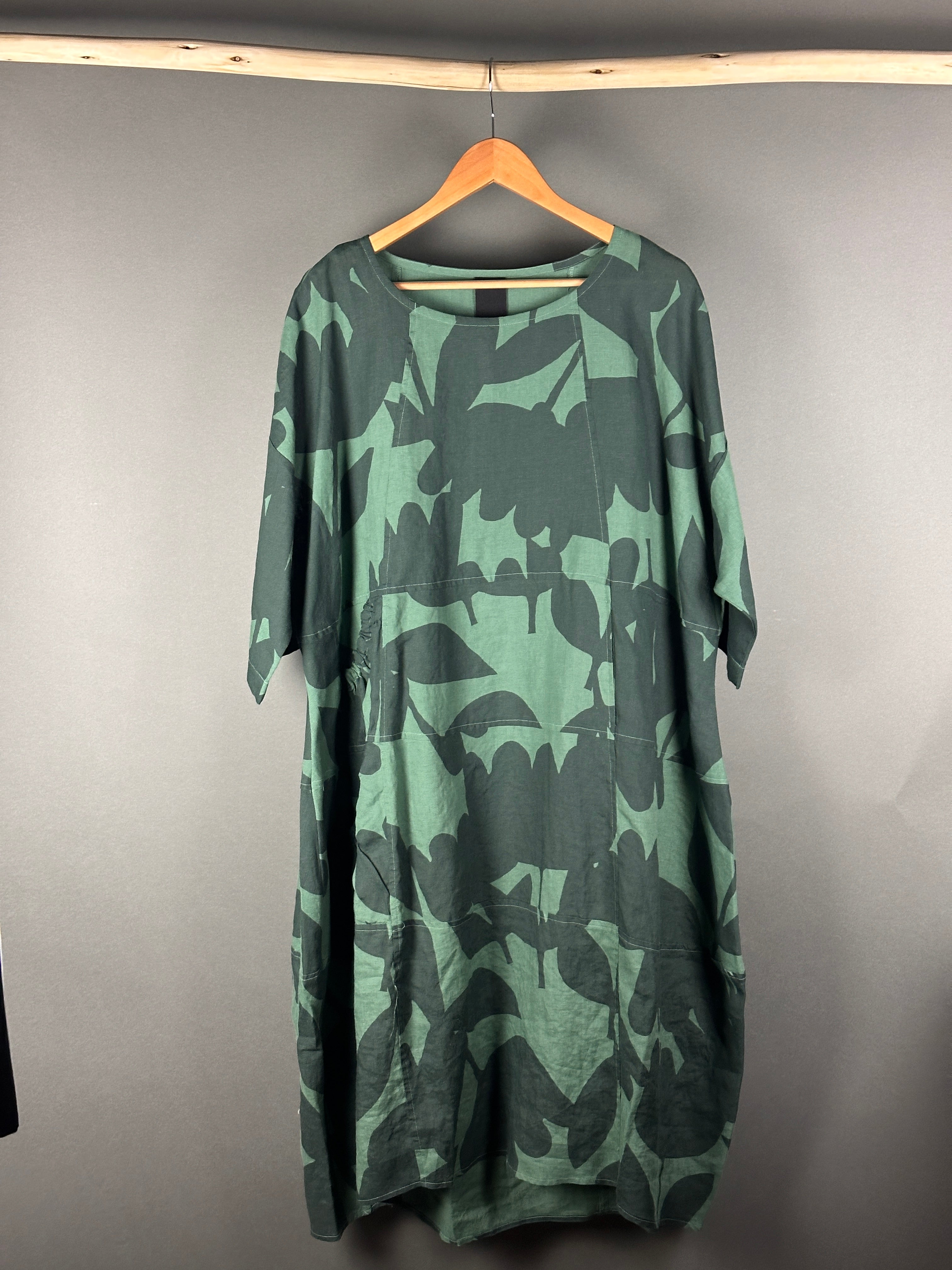 Black Label dress tree print