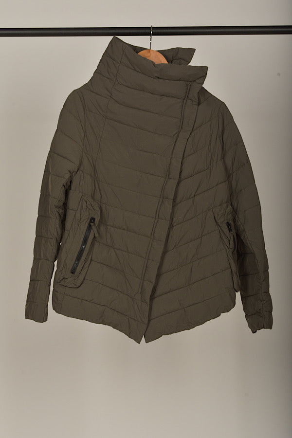 Studio Rundholz Puffer Jacket long sleeves in Coal