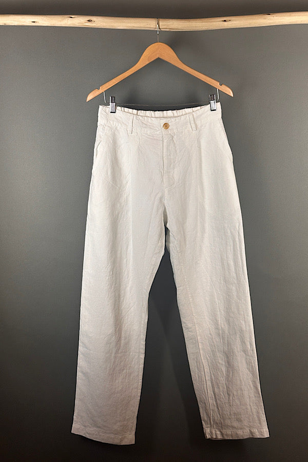 Hannoh Wessel  Patrick Pants in White