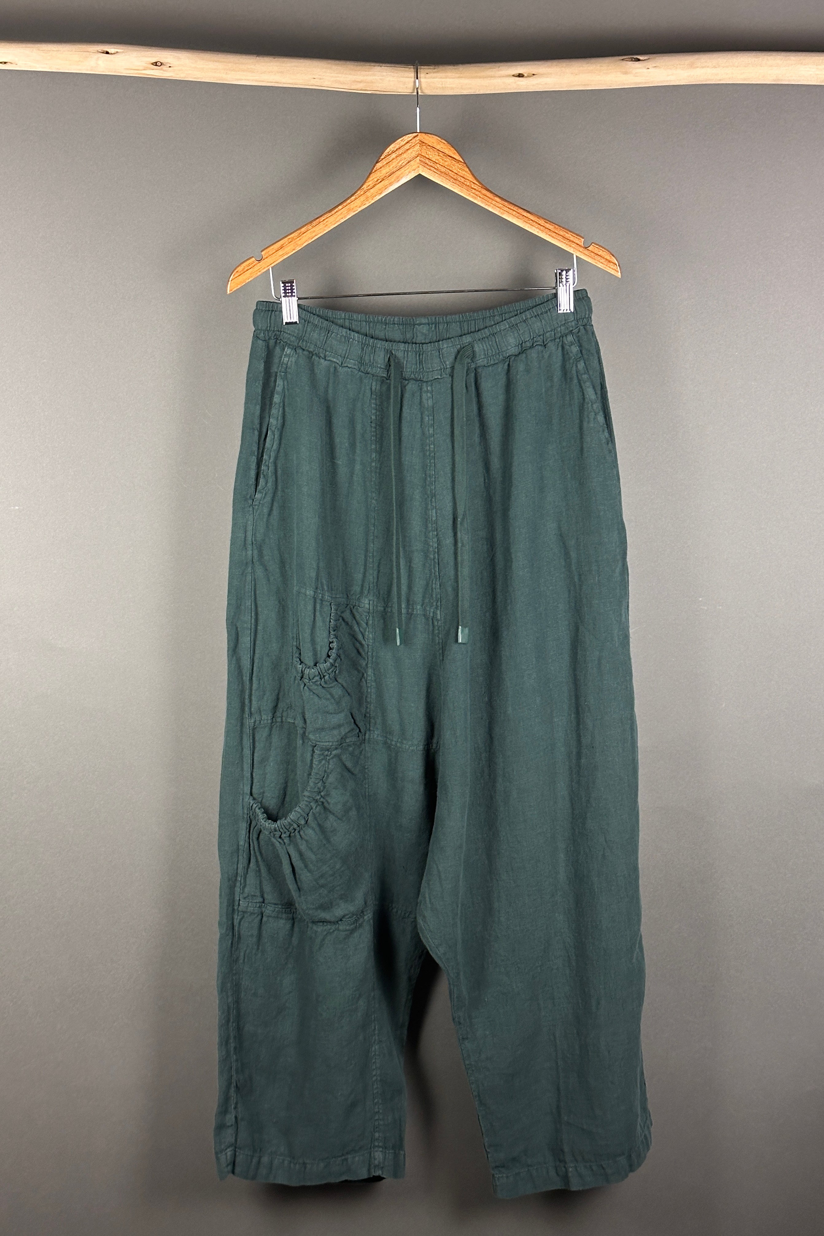 Black Label dropped crotch pants in tree
