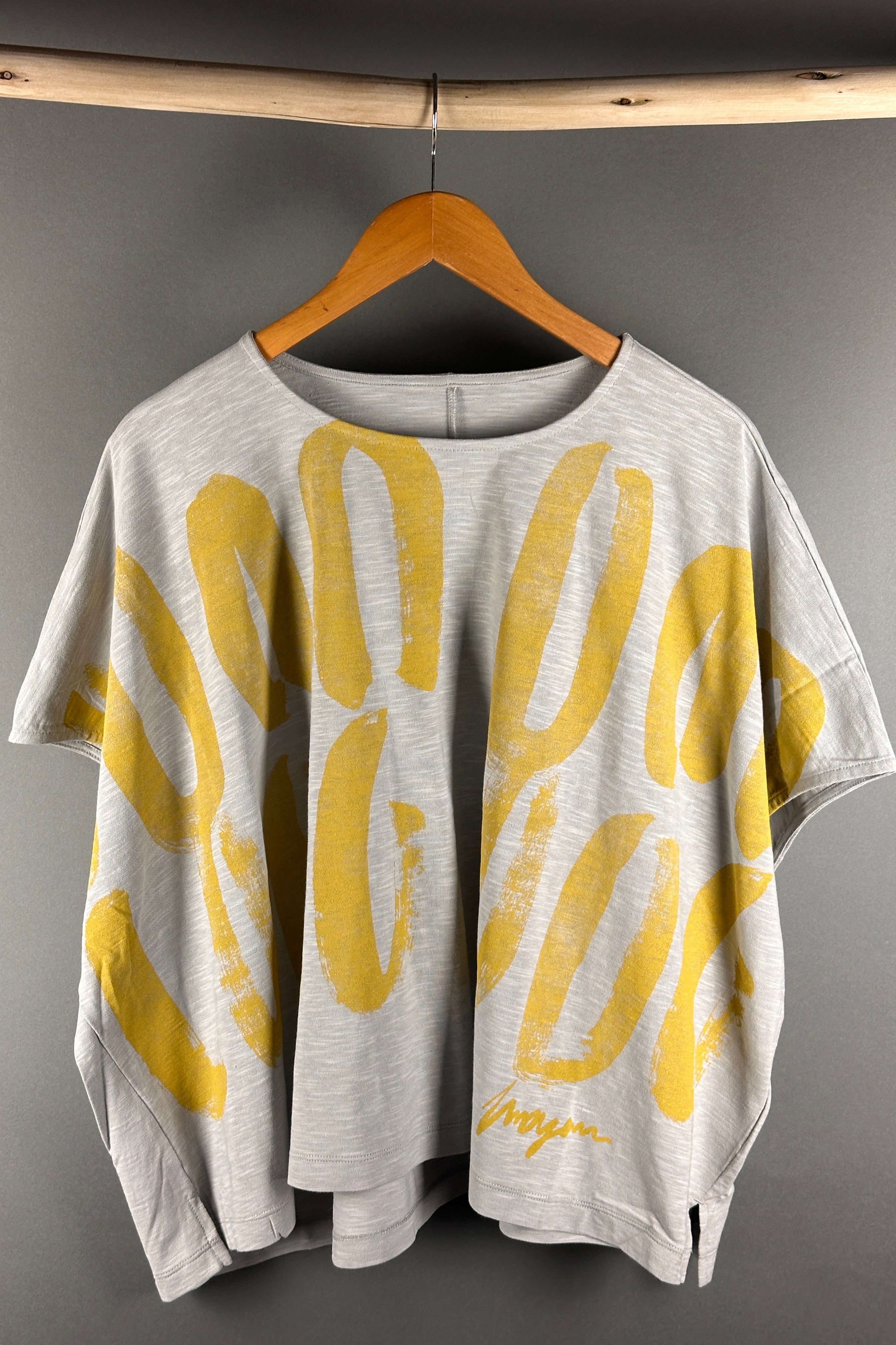 Moyuru Crop Cotton tee in Grey