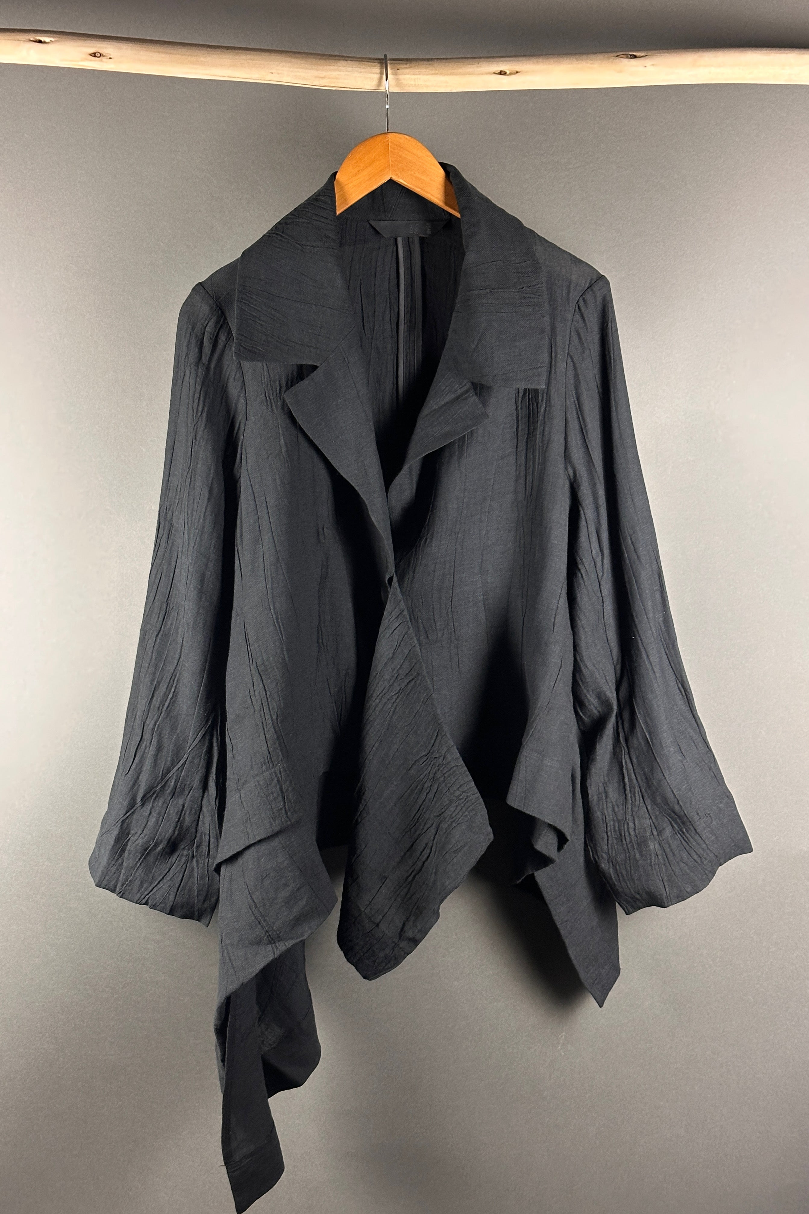 Moyuru asymmetrical shirt 679