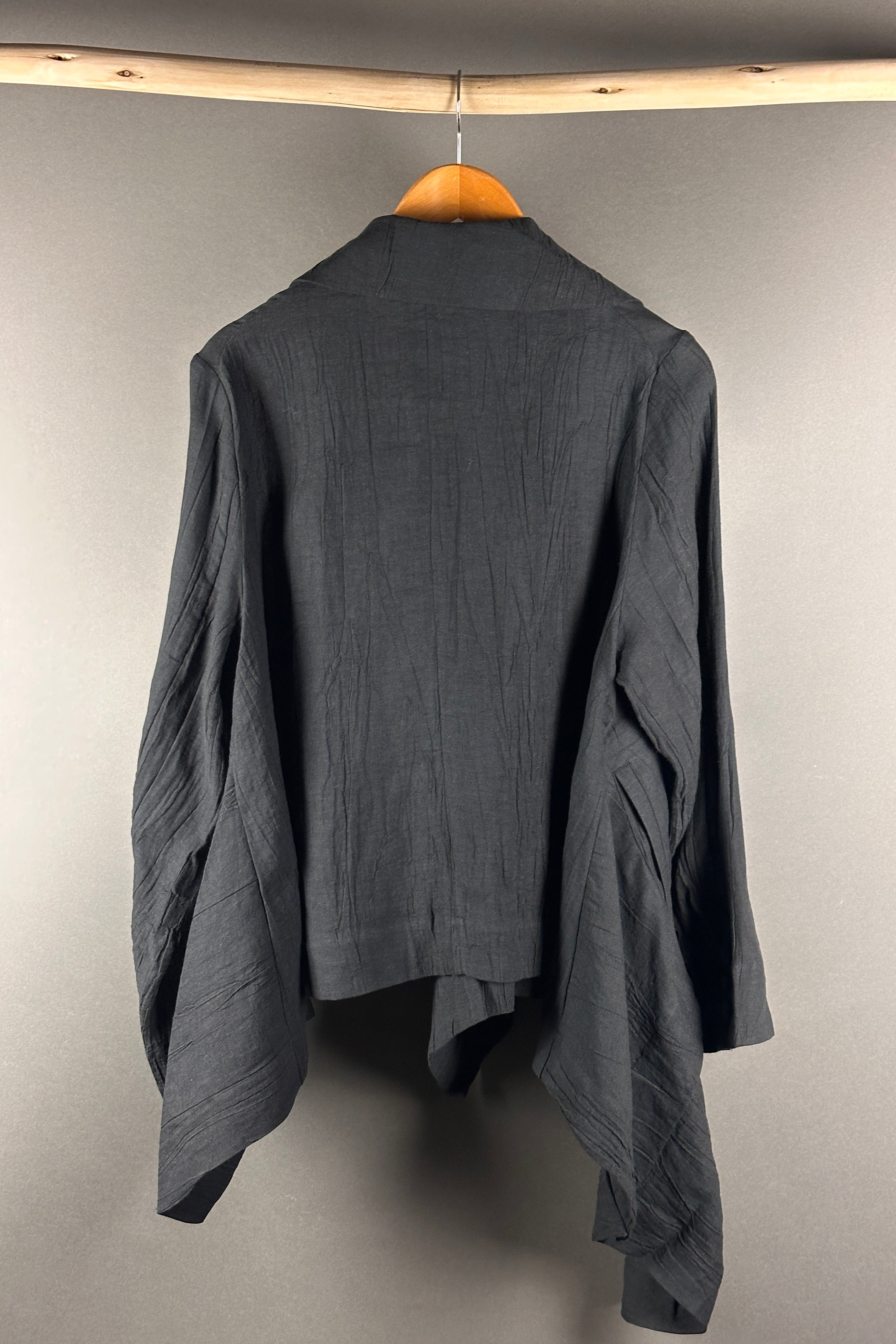 Moyuru asymmetrical shirt 679