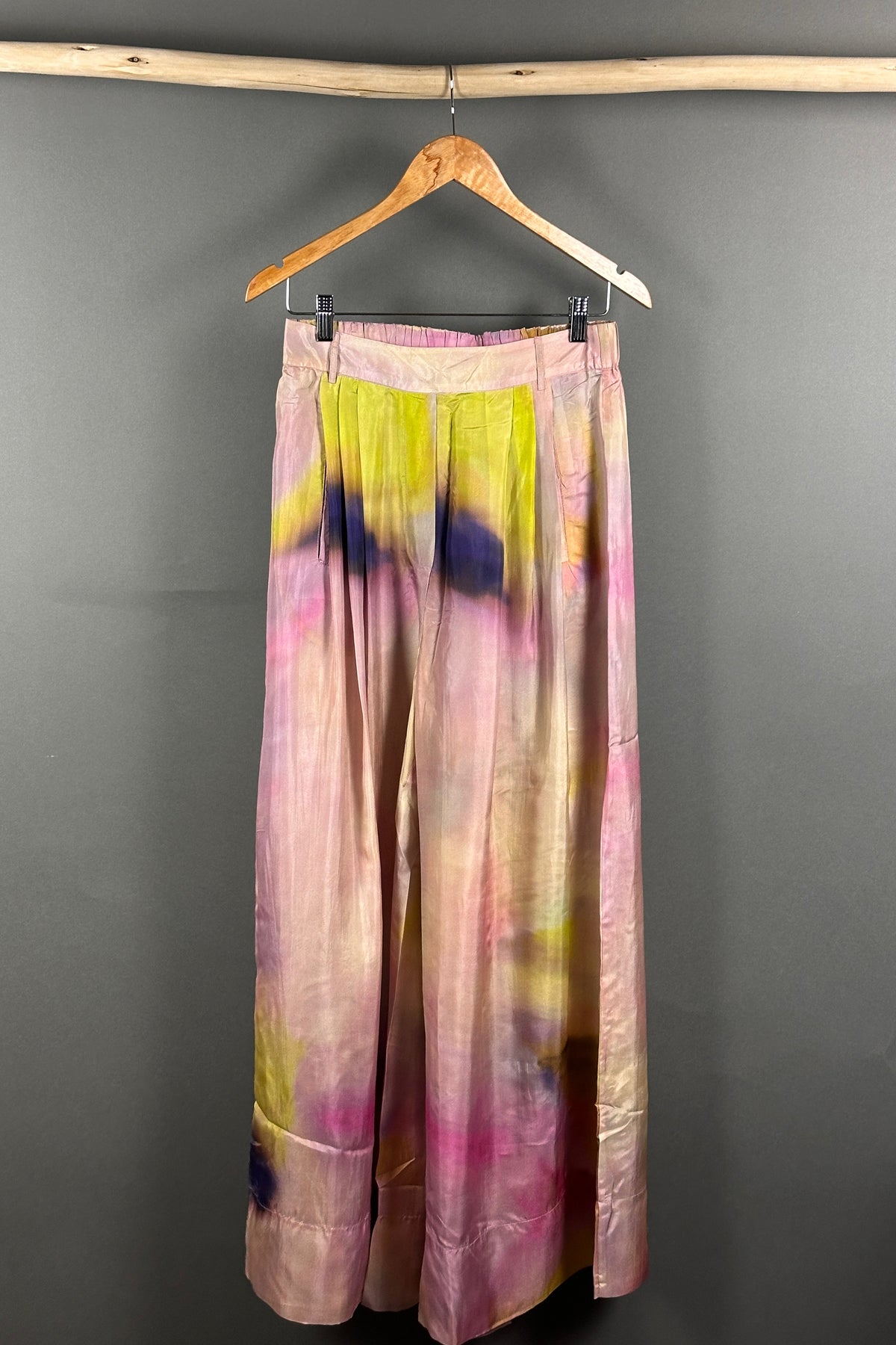 Mes Demoiselles Rosa  silk pants in rainbow print