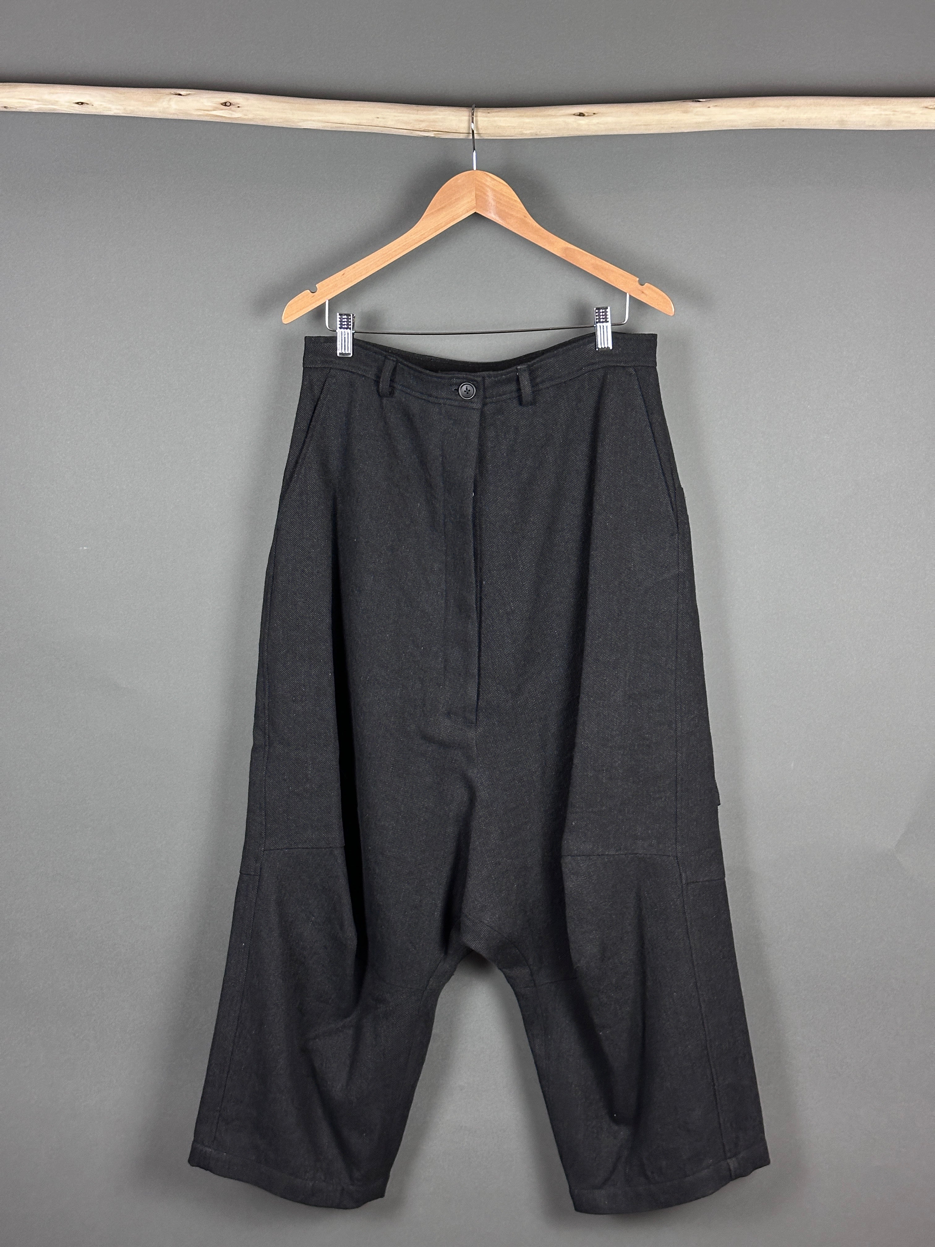 Dip dropped crotch pants in black melange